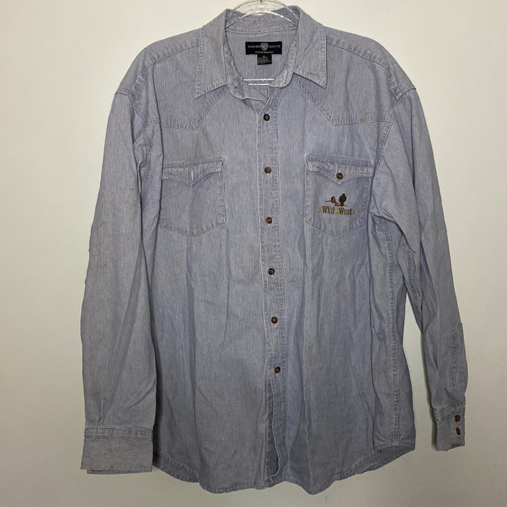 Looney Tunes Western Vintage Button Up